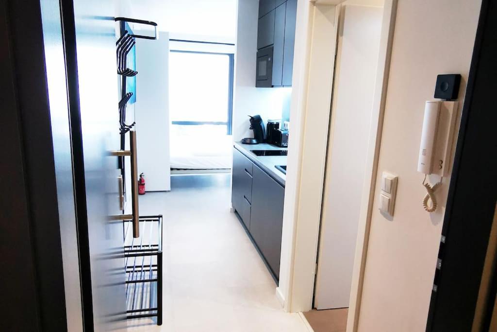 Hh 03 By Rockchair - Superhost Status - Modernes Apartment Mit Sonnigem Balkon & Premium Boxspringbetten In Winterhude - Hamburg Top Geheimtipp Dış mekan fotoğraf